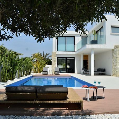Villa With Private Pool Llobregales Dış mekan fotoğraf