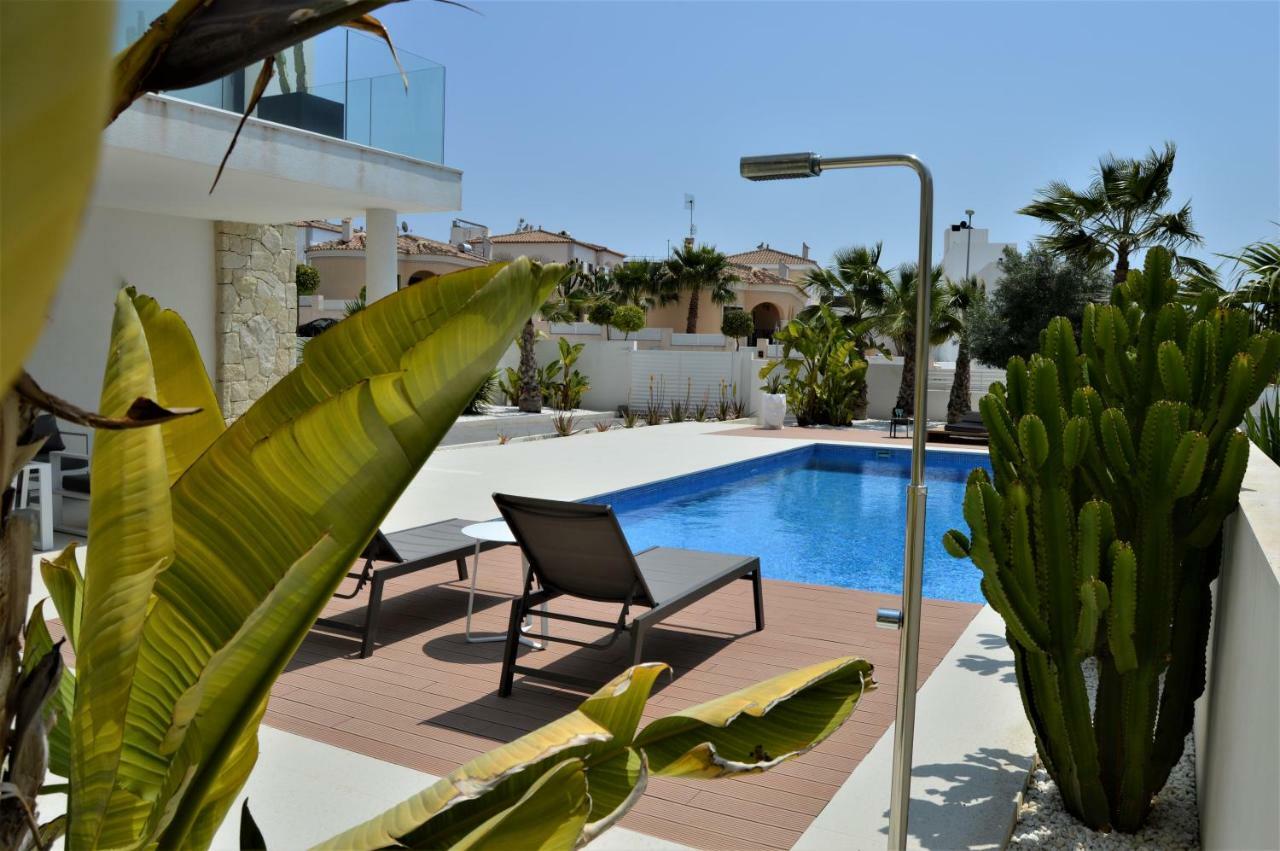 Villa With Private Pool Llobregales Dış mekan fotoğraf